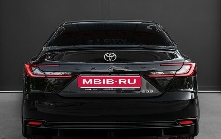 Toyota Camry, 2024 год, 3 750 000 рублей, 7 фотография