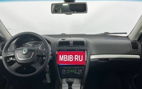 Skoda Octavia, 2011 год, 800 000 рублей, 12 фотография