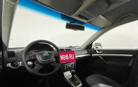 Skoda Octavia, 2011 год, 800 000 рублей, 14 фотография