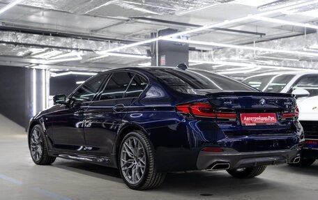 BMW 5 серия, 2019 год, 3 850 000 рублей, 2 фотография