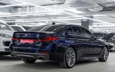 BMW 5 серия, 2019 год, 3 850 000 рублей, 4 фотография