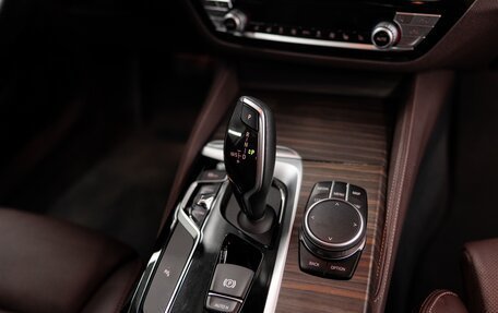 BMW 5 серия, 2019 год, 3 850 000 рублей, 16 фотография