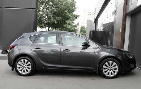 Opel Astra J, 2010 год, 737 000 рублей, 4 фотография
