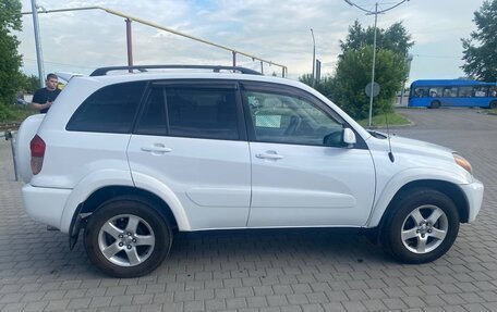 Toyota RAV4, 2002 год, 790 000 рублей, 4 фотография