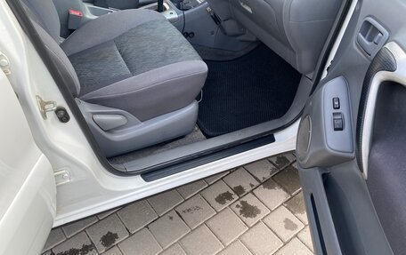Toyota RAV4, 2002 год, 790 000 рублей, 12 фотография