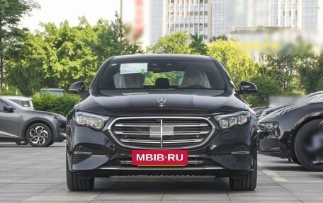 Mercedes-Benz E-Класс, 2025 год, 7 900 000 рублей, 3 фотография