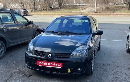 Renault Clio III, 2001 год, 449 000 рублей, 2 фотография