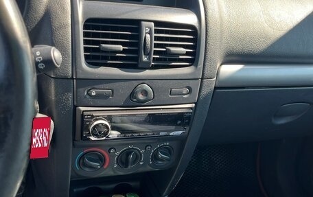 Renault Clio III, 2001 год, 449 000 рублей, 17 фотография
