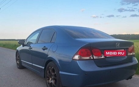 Honda Civic VIII, 2009 год, 1 020 000 рублей, 2 фотография