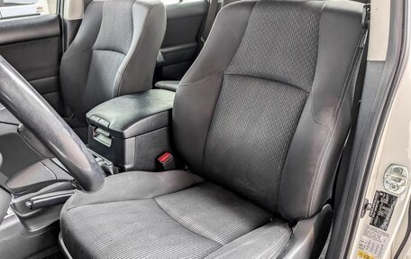 Toyota Land Cruiser Prado 150 рестайлинг 2, 2018 год, 4 200 000 рублей, 14 фотография