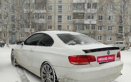 BMW 3 серия, 2009 год, 1 400 000 рублей, 2 фотография