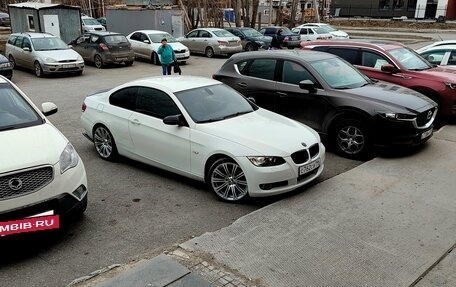 BMW 3 серия, 2009 год, 1 400 000 рублей, 3 фотография