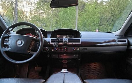 BMW 7 серия, 2004 год, 790 000 рублей, 13 фотография