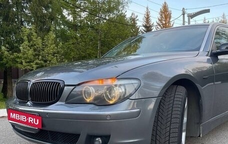 BMW 7 серия, 2004 год, 790 000 рублей, 2 фотография