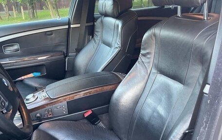 BMW 7 серия, 2004 год, 790 000 рублей, 16 фотография