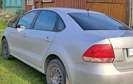 Volkswagen Polo VI (EU Market), 2012 год, 597 000 рублей, 2 фотография