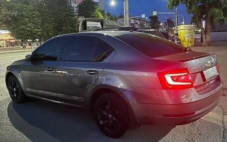Skoda Octavia, 2018 год, 1 950 000 рублей, 14 фотография