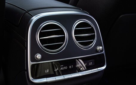 Mercedes-Benz S-Класс, 2018 год, 6 400 000 рублей, 31 фотография
