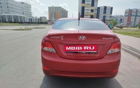Hyundai Solaris II рестайлинг, 2011 год, 600 000 рублей, 2 фотография