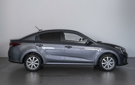 KIA Rio IV, 2022 год, 1 719 000 рублей, 5 фотография