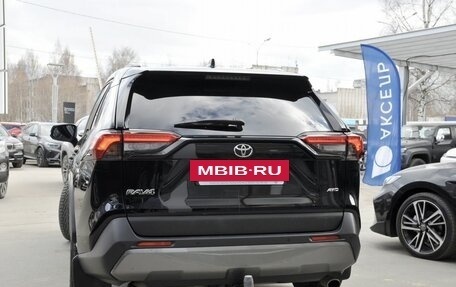 Toyota RAV4, 2019 год, 2 730 000 рублей, 7 фотография