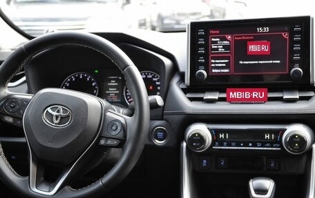 Toyota RAV4, 2019 год, 2 730 000 рублей, 12 фотография