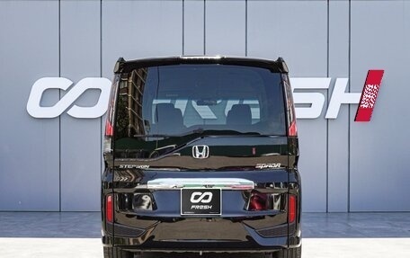 Honda Stepwgn IV, 2020 год, 2 630 000 рублей, 4 фотография