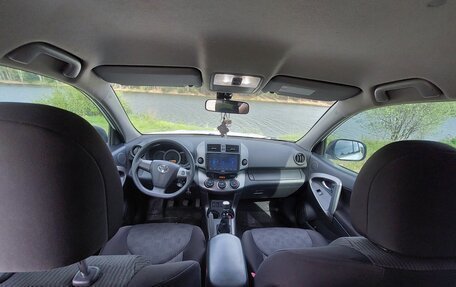 Toyota RAV4, 2010 год, 1 930 000 рублей, 1 фотография