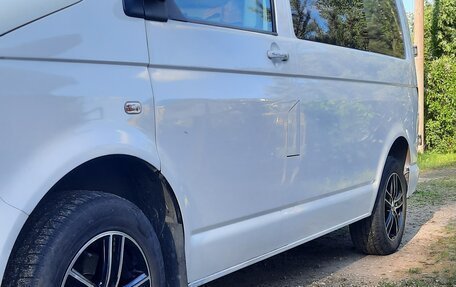 Volkswagen Transporter T5 рестайлинг, 2014 год, 1 330 000 рублей, 5 фотография