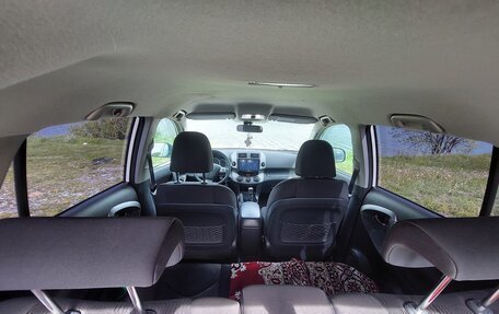 Toyota RAV4, 2010 год, 1 930 000 рублей, 2 фотография