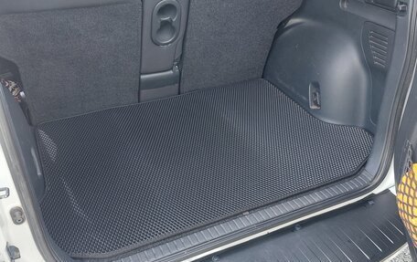 Toyota RAV4, 2010 год, 1 930 000 рублей, 4 фотография