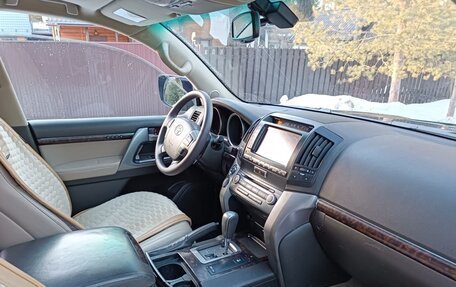 Toyota Land Cruiser 200, 2008 год, 2 800 000 рублей, 7 фотография