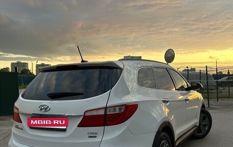 Hyundai Santa Fe III рестайлинг, 2014 год, 2 195 000 рублей, 4 фотография