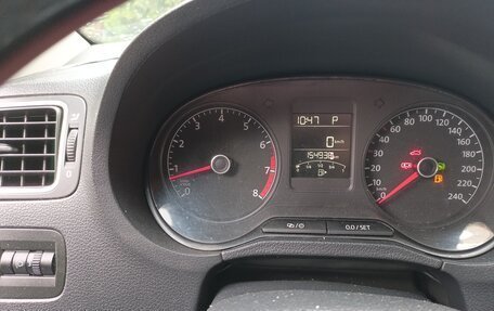 Volkswagen Polo VI (EU Market), 2015 год, 950 000 рублей, 2 фотография