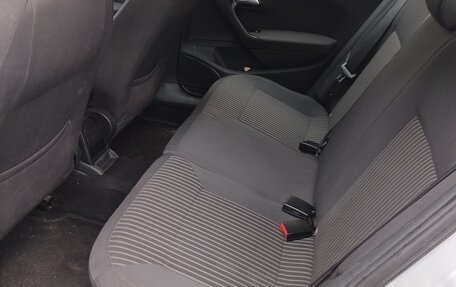 Volkswagen Polo VI (EU Market), 2015 год, 950 000 рублей, 4 фотография