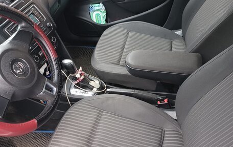 Volkswagen Polo VI (EU Market), 2015 год, 950 000 рублей, 5 фотография