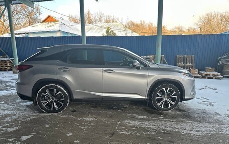 Lexus RX IV рестайлинг, 2021 год, 5 700 000 рублей, 2 фотография