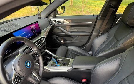 BMW i4, 2022 год, 8 000 000 рублей, 18 фотография