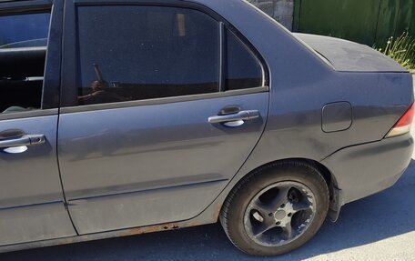 Mitsubishi Lancer IX, 2004 год, 280 000 рублей, 4 фотография