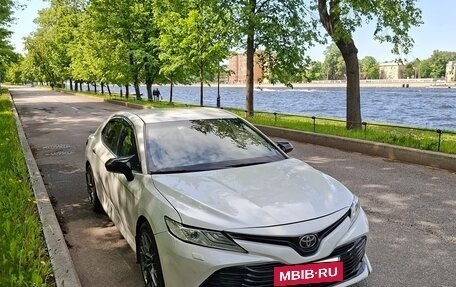 Toyota Camry, 2020 год, 2 999 999 рублей, 6 фотография