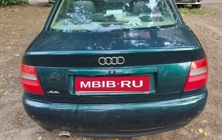 Audi A4, 1995 год, 330 000 рублей, 6 фотография