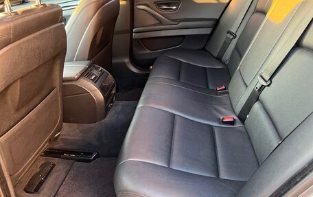 BMW 5 серия, 2016 год, 2 250 000 рублей, 28 фотография