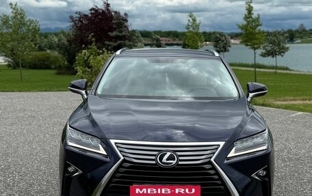 Lexus RX IV рестайлинг, 2016 год, 4 100 000 рублей, 2 фотография