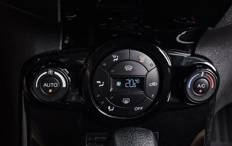 Ford Fiesta, 2015 год, 950 000 рублей, 14 фотография