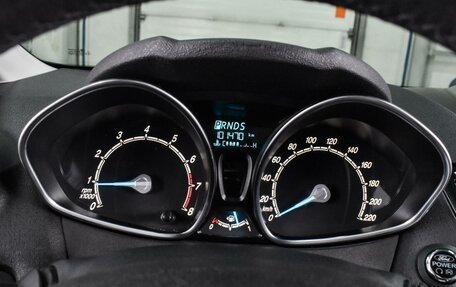 Ford Fiesta, 2015 год, 950 000 рублей, 17 фотография