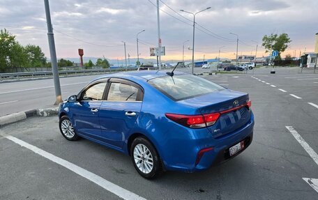 KIA Rio IV, 2019 год, 1 800 000 рублей, 3 фотография