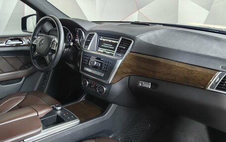 Mercedes-Benz GL-Класс, 2015 год, 3 493 000 рублей, 10 фотография