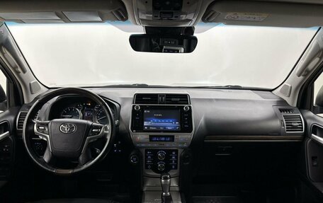 Toyota Land Cruiser Prado 150 рестайлинг 2, 2018 год, 4 889 000 рублей, 17 фотография