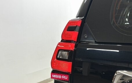 Toyota Land Cruiser Prado 150 рестайлинг 2, 2018 год, 4 889 000 рублей, 9 фотография