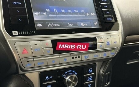 Toyota Land Cruiser Prado 150 рестайлинг 2, 2018 год, 4 889 000 рублей, 14 фотография